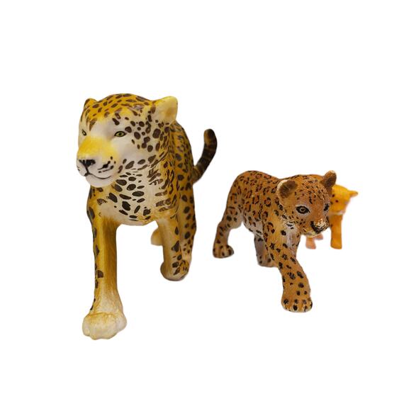 Safari LTD Miami FL Elephant Giraffe Cheetah Toy Figurine Playful 2003 - Picture 6 of 13